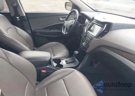 2017 Hyundai Santa Fe Sport 2.4L from USA, damaged, VIN 5NMZUDLB2HH035361